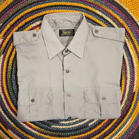 Pilot-style shirt in steel grey - made in 🇨🇦 - Picture 1 of 7
